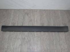 Накладка на порог. Skoda Yeti, 5L7, 677 Двигатели: BLF, BXE, CAXA, CAYA, CAYB, CAYC, CBBB, CBDB, CBZB, CCZA, CDAA, CDAB, CEGA, CFFB, CFHA, CFHC, CFHF...