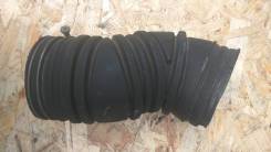Патрубок воздухозаборника. Toyota Aristo, JZS161 Двигатель 2JZGTE