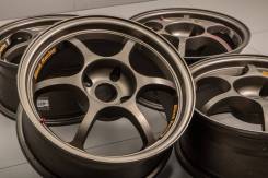 Black Racing. 7.5x17", 4x114.30, ET33