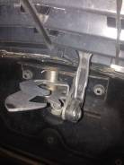 Замок капота. Mercedes-Benz E-Class, W211, S211 Двигатели: M272E35, M113E43, M273E55, M272E30, M271E18ML, M113E55ML, OM647DE27LA, OM648DE32LA, M272E25...