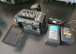 Blackmagic Design URSA EF ����