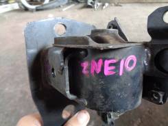 Подушка двигателя. Toyota Wish, ZNE10, ZNE10G