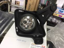 Фара противотуманная. Toyota: Premio, Corolla Spacio, Regius Ace, Allion, ist, Sienta, Vitz, Voxy, Corolla Verso, Noah, Echo, Yaris Verso, Funcargo, R...