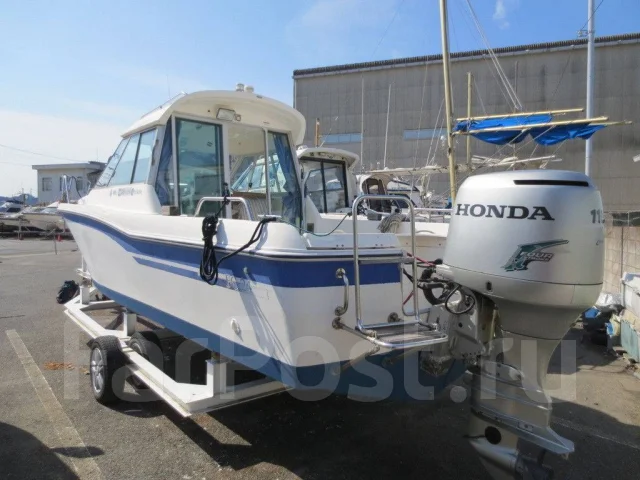 Yamaha FC-24. 2000 ���, ����� 7,32��., ��������� ���������, 115��.�., ������. ��� ����� �� ������������ ����