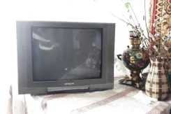 Hitachi. CRT (���) ����