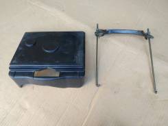Крепление аккумулятора. Subaru Alcyone, CXD, CXW Subaru Forester, SF5, SF9, SG5, SG9, SG9L Subaru Legacy, BC2, BC3, BC4, BC5, BCA, BCK, BCL, BCM, BD2...