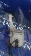 Бачок стеклоомывателя. Toyota: Windom, Corona, Platz, Allex, ist, Crown, Ipsum, Verossa, Camry Gracia, WiLL Vi, Corolla, Yaris Verso, Tercel, Raum, Re...