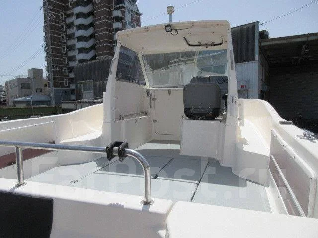 Tohatsu. 2001 ���, ����� 7,01��., ��������� ���������, 115��.�., ������. ��� ����� �� ������������ ����