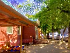 Магазины. Улица Хабаровская 23в, р-н Первая речка, 180 кв. м.