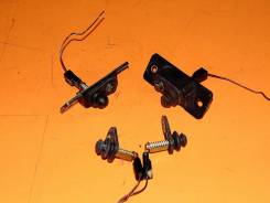 Датчик открытия двери, концевик двери. Mazda MPV, LW, LW3W, LW5W, LWEW, LWFW