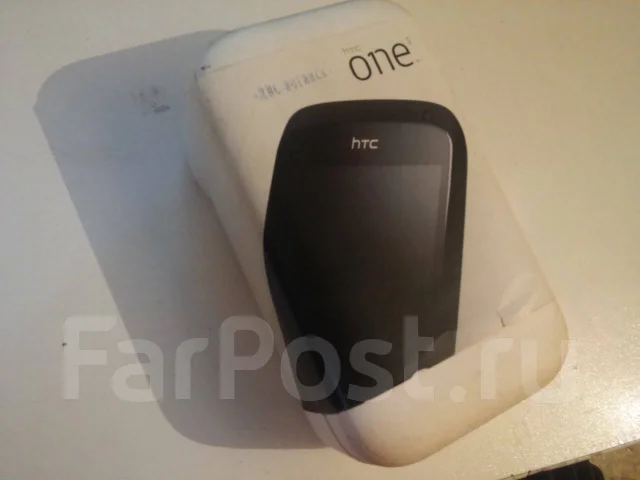 HTC One S. �/�, ����� ����