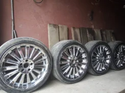 Zeus Line. 8.5/9.5x18", 5x114.3, ET35/35 ����