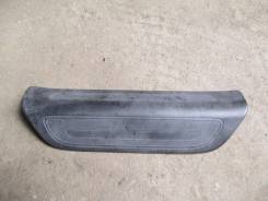 Накладка на порог. Audi Q3, 8UB, 8UG Двигатели: ALZ, CCTA, CCZC, CFFA, CFFB, CFGC, CFGD, CHPB, CLJA, CLLB, CPSA, CULB, CULC, CUVB, CUVC, CUVD, CUWA, C...