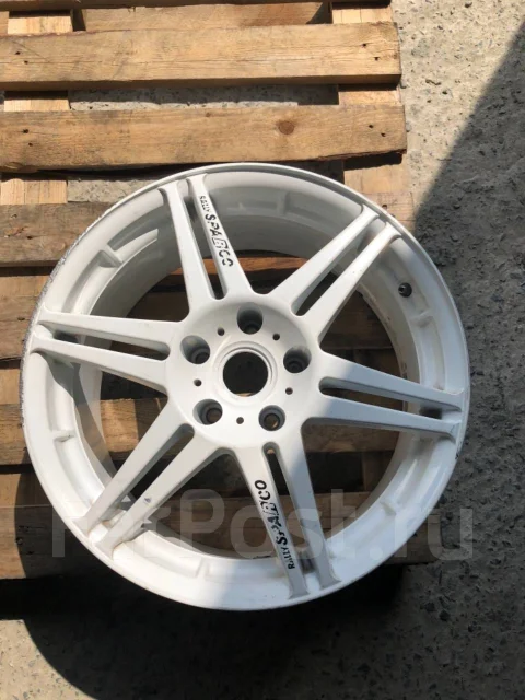 Sparco. 8.0x17", 5x114.3, ET30 ����
