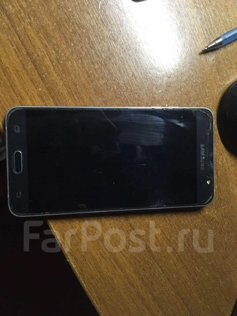 Samsung Galaxy J7. �/�, ������, 4G LTE ����