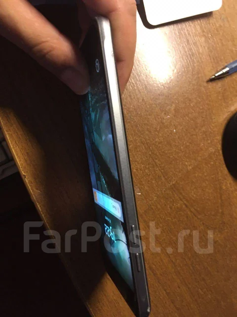 Samsung Galaxy J7. �/�, ������, 4G LTE ����