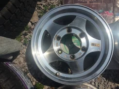 Rennen R5. 6.0x14", 6x139.7, ET30 ����