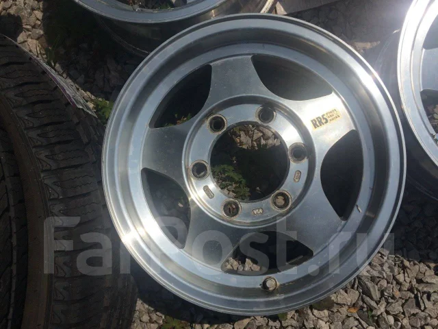 Rennen R5. 6.0x14", 6x139.7, ET30 ����