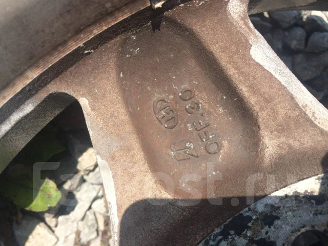 Rennen R5. 6.0x14", 6x139.7, ET30 ����