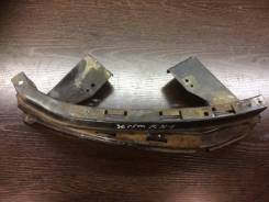 Накладка на фару. Honda Stream, RN1, RN2 Двигатели: D17A, D17AVTEC, D17A2