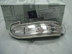 Повторитель поворота в зеркало. Mercedes-Benz CLC-Class, C203 Mercedes-Benz C-Class, CL203, S203, W203 Двигатели: M271KE18ML, M272E25, M112E26, M112E3...