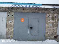 Гаражи капитальные. улица Юбилейная 17, р-н Центральный, 48 кв. м., электричество, подвал.