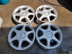 Nissan. 5.5x15", 5x114.30, ET40, ЦО 67,0 мм.