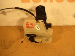 Замок двери. Volkswagen Passat, 3B3, 3B6 Двигатели: ALT, ALZ, AMX, APR, AQD, ATQ, AVB, AVF, AWL, AWM, AWT, AWX, AZM, BAU, BDG, BDH, BDN, BDP, BFF, BGC...