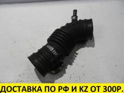 Патрубок воздухозаборника. Nissan Elgrand, E51, ME51, MNE51, NE51 Двигатели: VQ25DE, VQ35DE