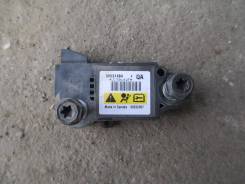 Датчик airbag. Opel Antara Двигатели: A22DM, A24XE, A24XF, A30XF, A30XH, B20DTH, Z20DM, Z20DMH, Z24XE, Z32SE