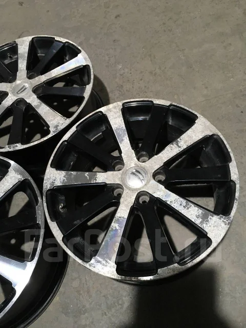 Bridgestone BEO. 7.0x17", 5x114.3, ET52. ��� ����� �� ������������ ����