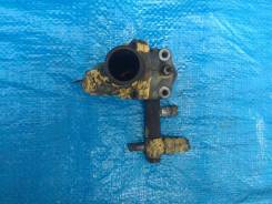 Корпус термостата. Mazda Bongo Brawny, SD29M, SD29T, SD2AM, SD2AT, SD59M, SD59T, SD5AM, SD5AT, SD89T, SDEAT, SR29V, SR2AM, SR2AV, SR59V, SR5AM, SR5AV...