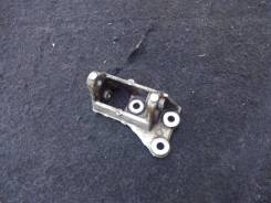 Крепление компрессора кондиционера. Suzuki Jimny, JA12C, JA12V, JA12W, JA22W, JB23W Двигатель K6A