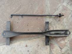 Крепление аккумулятора. Toyota Camry, ACV40, ACV45, ASV40, GSV40 Двигатели: 2ARFE, 2AZFE, 2GRFE
