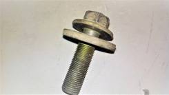 Болт коленвала. Toyota: Windom, Aurion, iQ, Corolla, Tundra, Etios, Tarago, Alphard, Mark X, Tacoma, Corolla Axio, Mark II Wagon Qualis, Camry, Reiz...