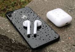 Apple AirPods