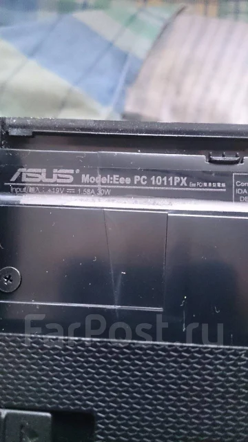 Asus Eee PC 1011PX. 10.1", 1 660����, ���� 320���, WiFi: 1, Bluetooth: 1, ����������� �� 11��. ����