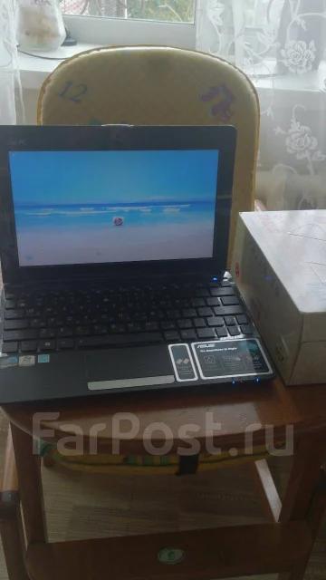 Asus Eee PC 1011PX. 10.1", 1 660����, ���� 320���, WiFi: 1, Bluetooth: 1, ����������� �� 11��. ����