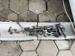 Болт крепления рычага. Toyota: Allion, Allex, Avensis, Corolla, MR-S, Opa, Vista, Caldina, Vista Ardeo, Matrix, Voltz, Corolla Runx, Premio, Corolla S...