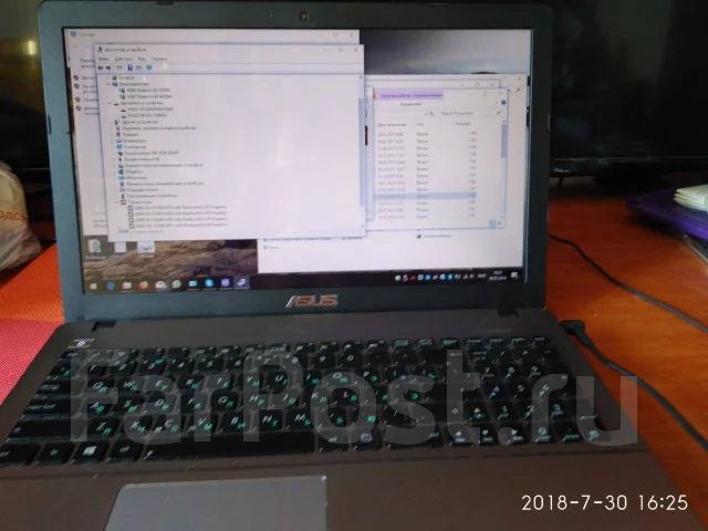 Asus X550DP. 15.6", 2,1����, ��� 8 ��, ���� 628���, WiFi: 1, Bluetooth: 1, ����������� �� 2��. ����