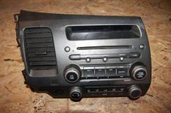 Магнитола, блок управления печкой Honda Civic 4D. Honda Civic, FA1, FA3, FA5, FD1, FD2, FD3, FD7, FG1, FG2, FK1, FK2, FK3, FN1, FN2, FN3, FN4 Двигател...