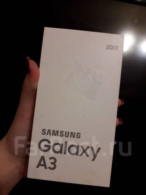 Samsung Galaxy A3 2017. �/�, ������, 3G, 4G LTE, Dual-SIM ����