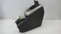 Консоль между сиденьями (подлокотник) Тойота Аурис Toyota Auris (E15) 2006-2012 (58910-02050-B0 5891002050B0)