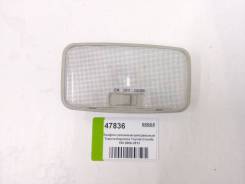 Плафон салонный центральный Тойота Королла Toyota Corolla 150 2006-2013 (81240-52040-B1 8124052040B1)