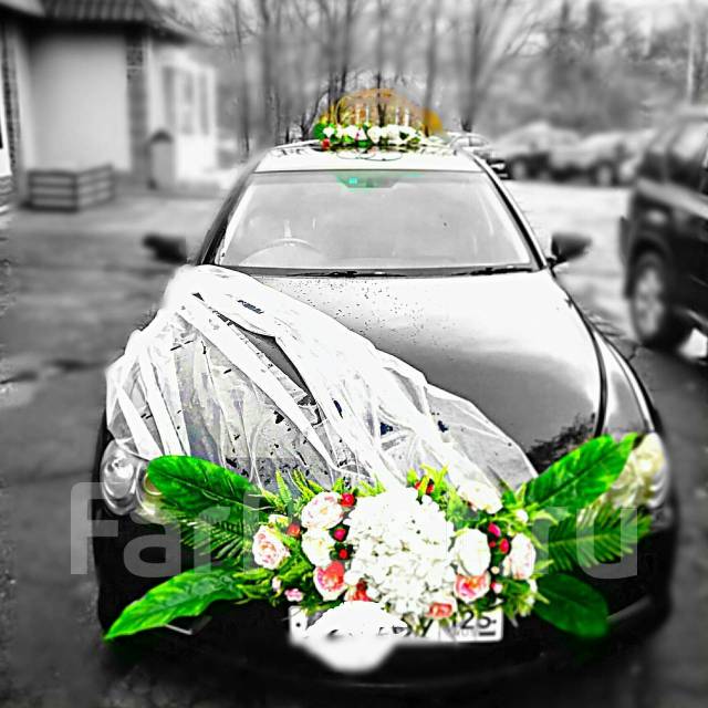 Кольца на авто свадебные