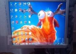 Samsung. 17", технология ЖК (LCD)