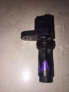 Датчик положения распредвала. Honda: Accord, CR-V, FR-V, Accord Tourer, Stream, Civic, Crossroad Двигатели: J35Z2, K24Z2, K24Z3, N22B1, N22B2, R20A3...