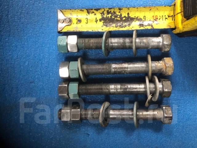 Болт крепления лодочного мотора. Кронштейн лодочного двигателя 350-76011. Картер лодочного мотора нептун. Болт крепления лодочного мотора yamaha. Болты крепления плм к транцу.