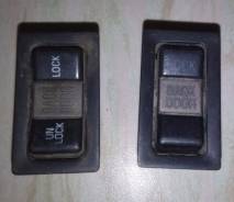 Кнопка люка. Toyota Sprinter Carib, AE95, AE95G Двигатели: 4AFE, 4AFHE
