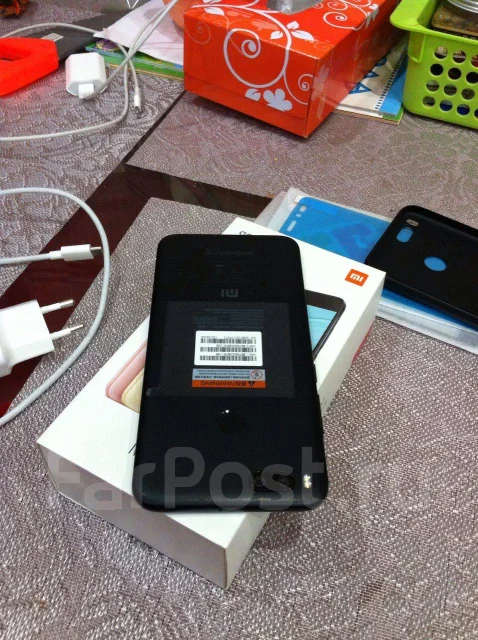 Xiaomi Mi A1. �/�, ������, 3G, 4G LTE, Dual-SIM ����